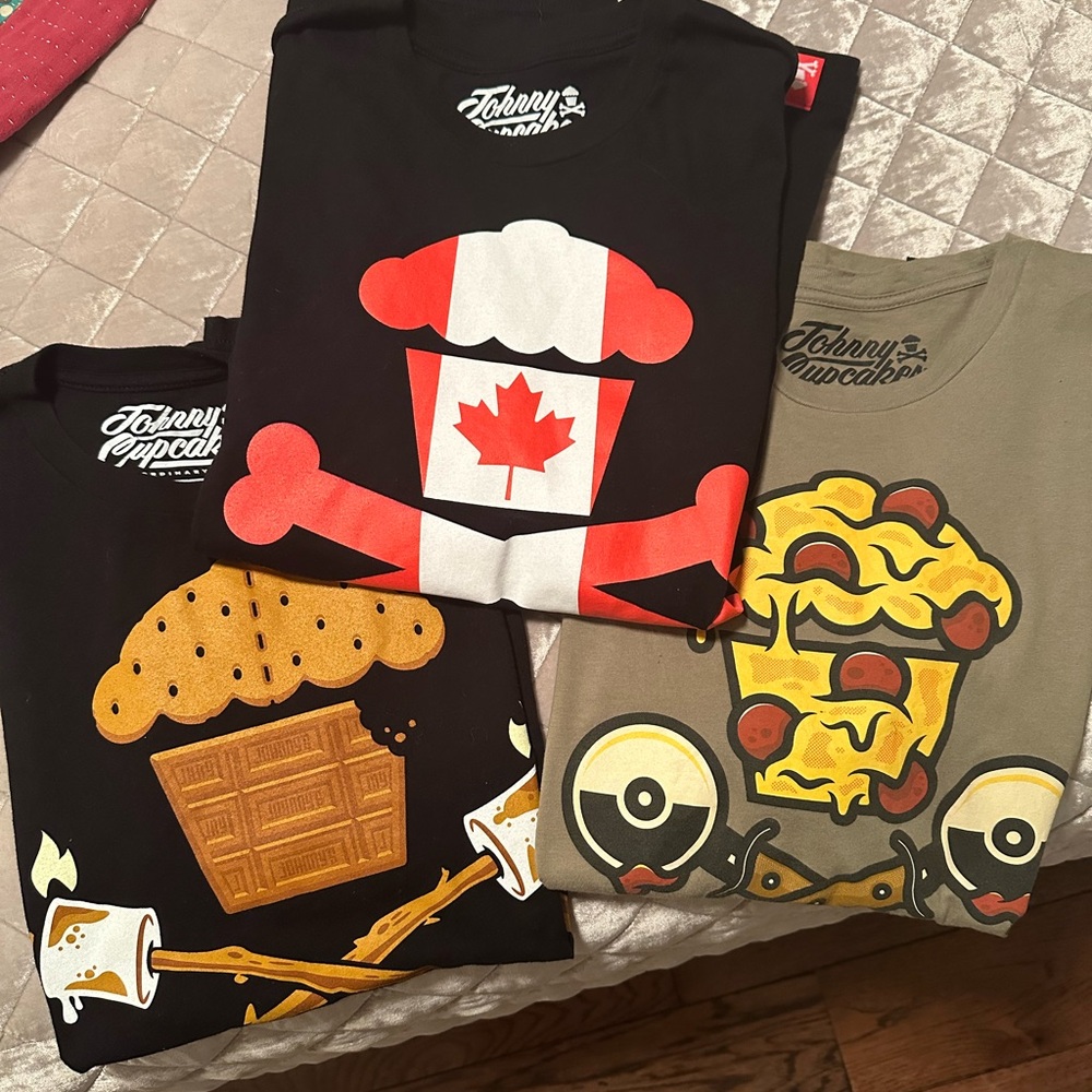 Johnny Cupcakes Graphic T-shirt bundle (3)- Size Large